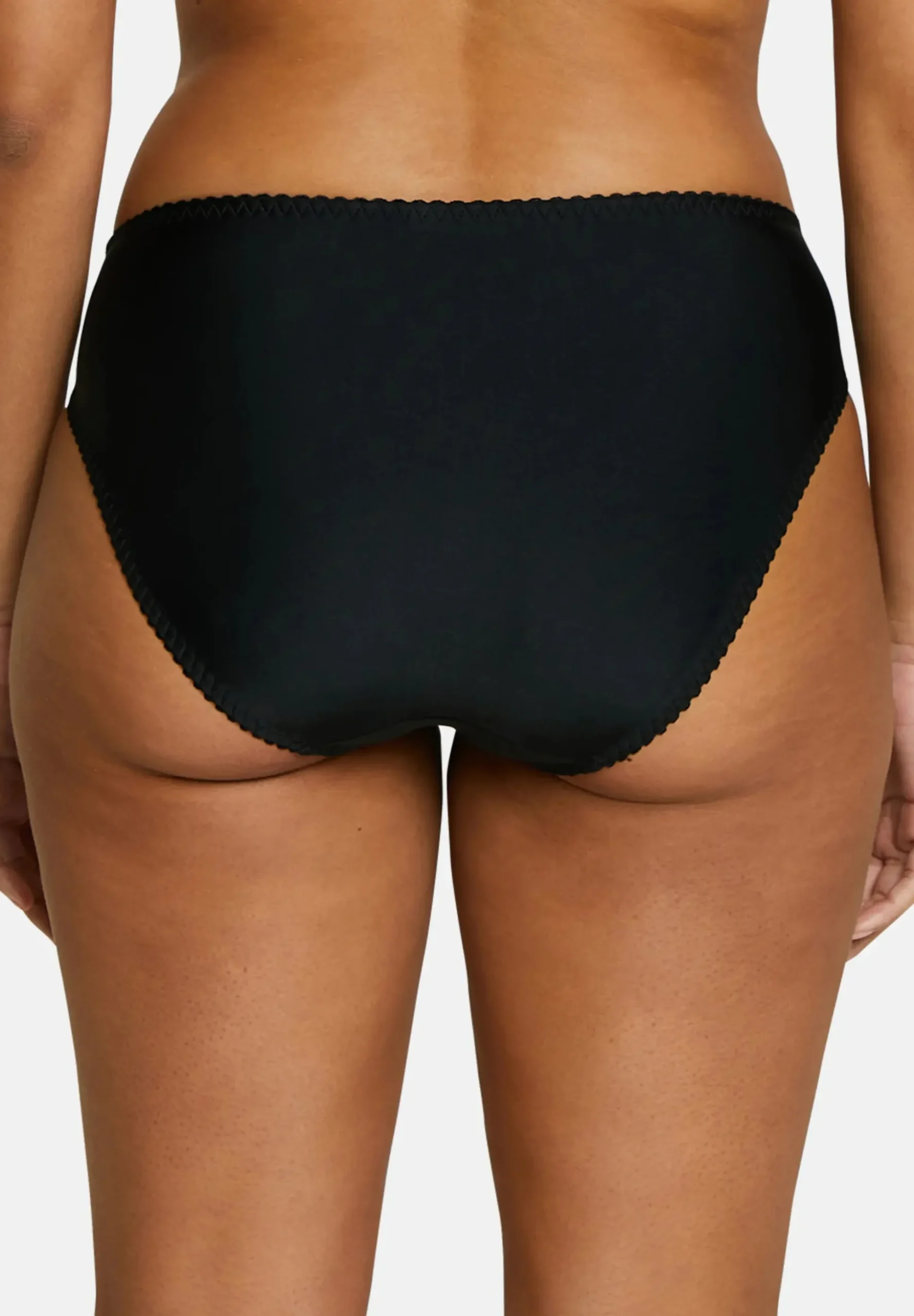 Briefs Arum