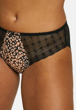 Briefs Belinda