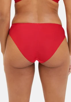 Briefs Esme