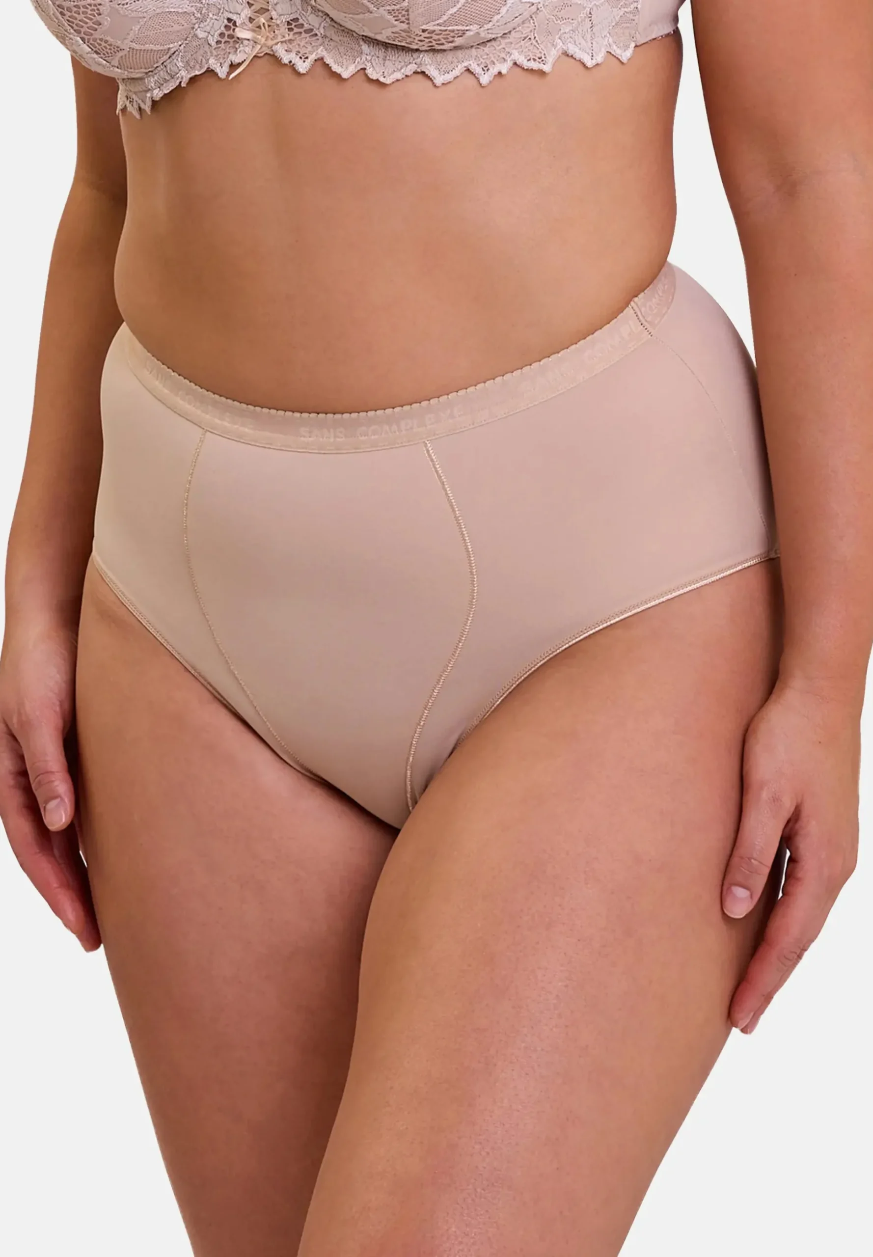 Briefs Perfect lift MIDI