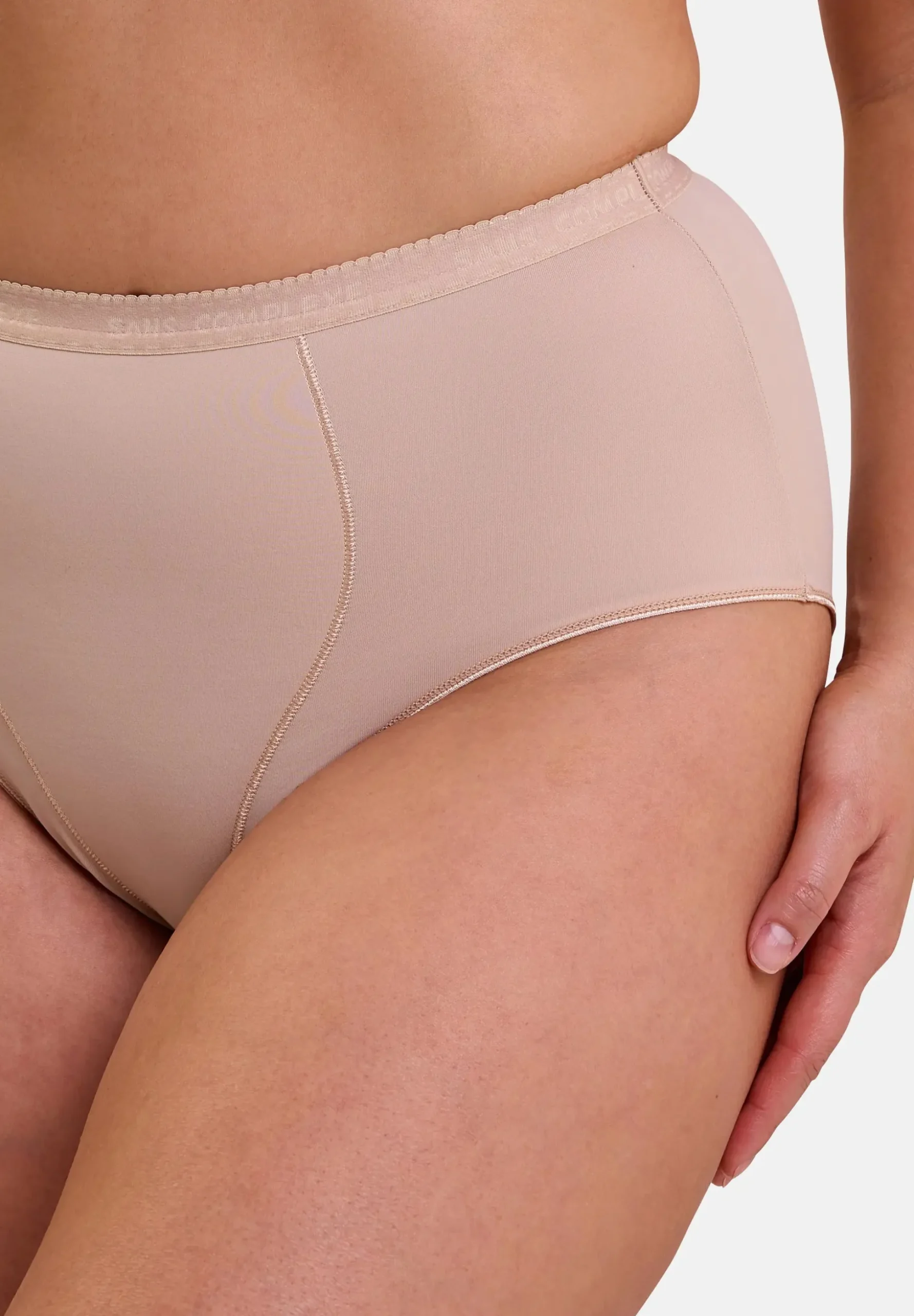 Briefs Perfect lift MIDI