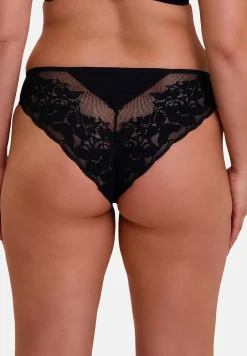 Briefs Romance