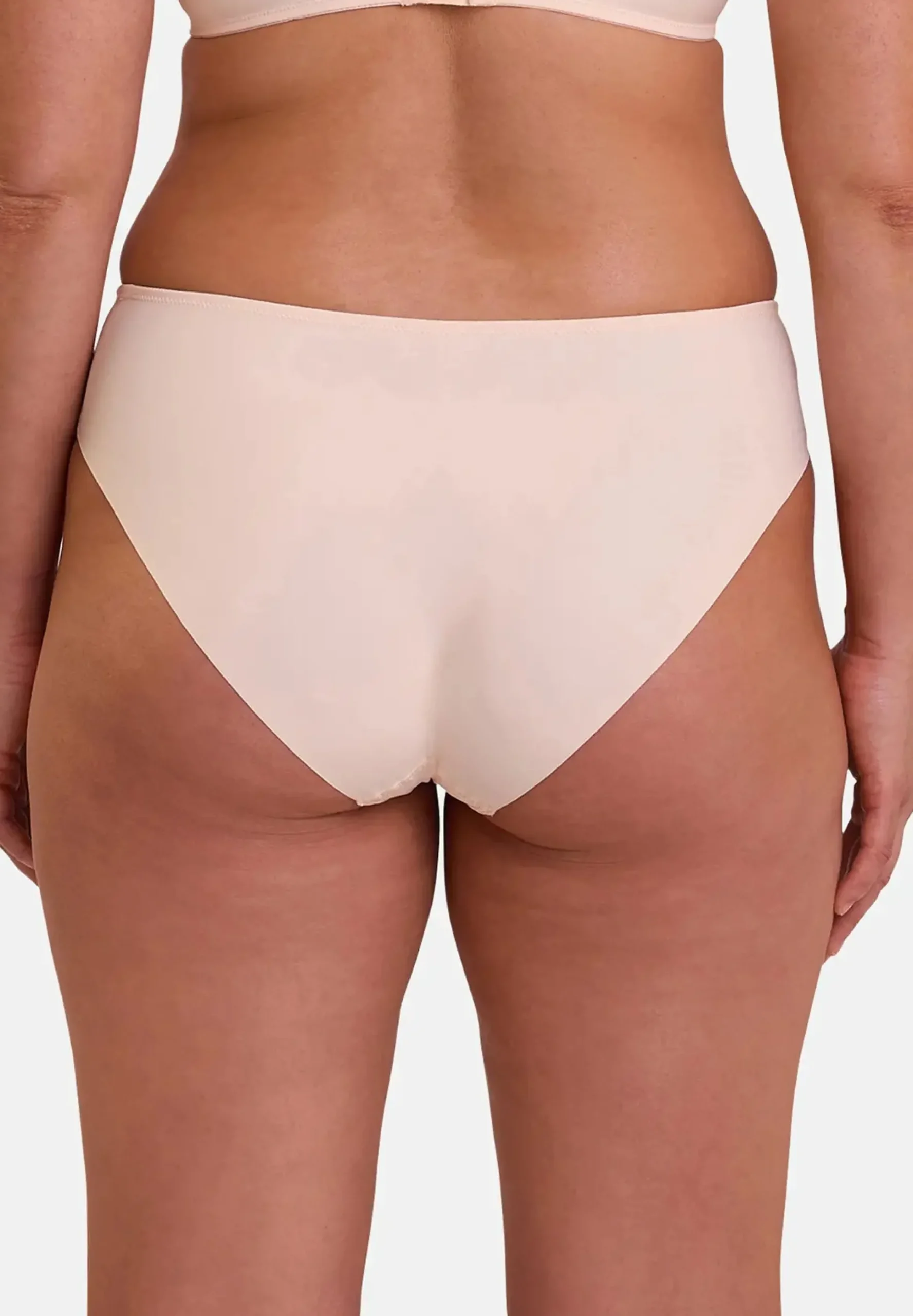 Briefs Sonia