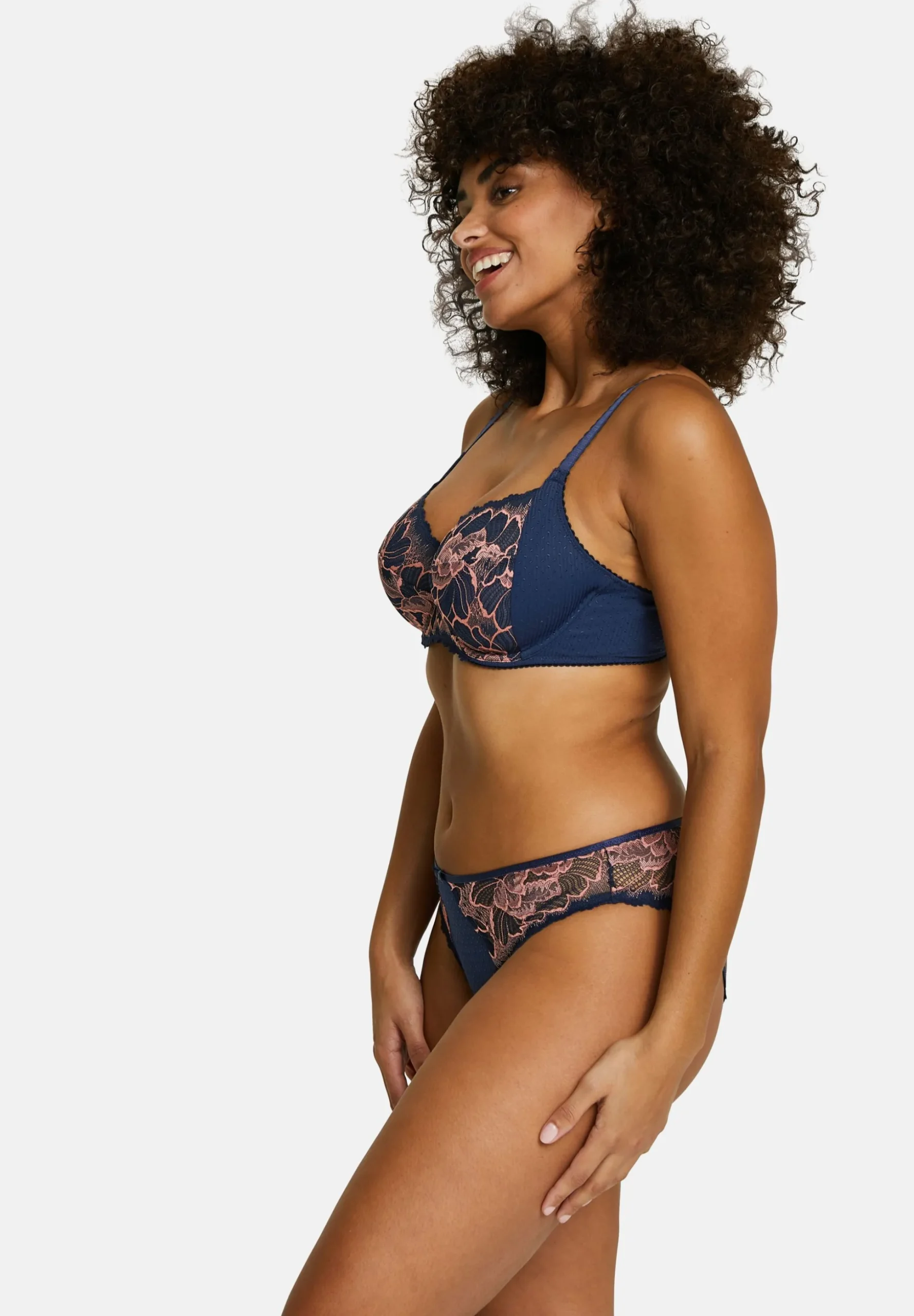 Full cup bra Capucine