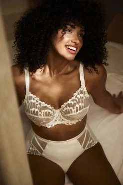 High waisted medium Briefs Narcisse