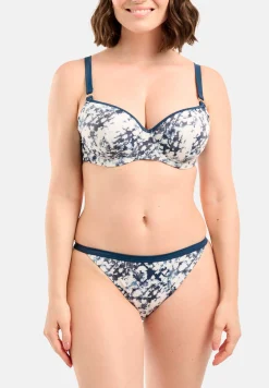 High-cut bikini Briefs All in the details