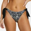 High-cut bikini Briefs At the world's end