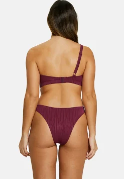 High-cut bikini Briefs On board