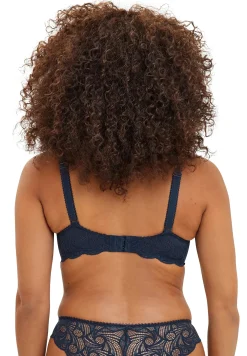 Lightly lined spacer bra Ariane
