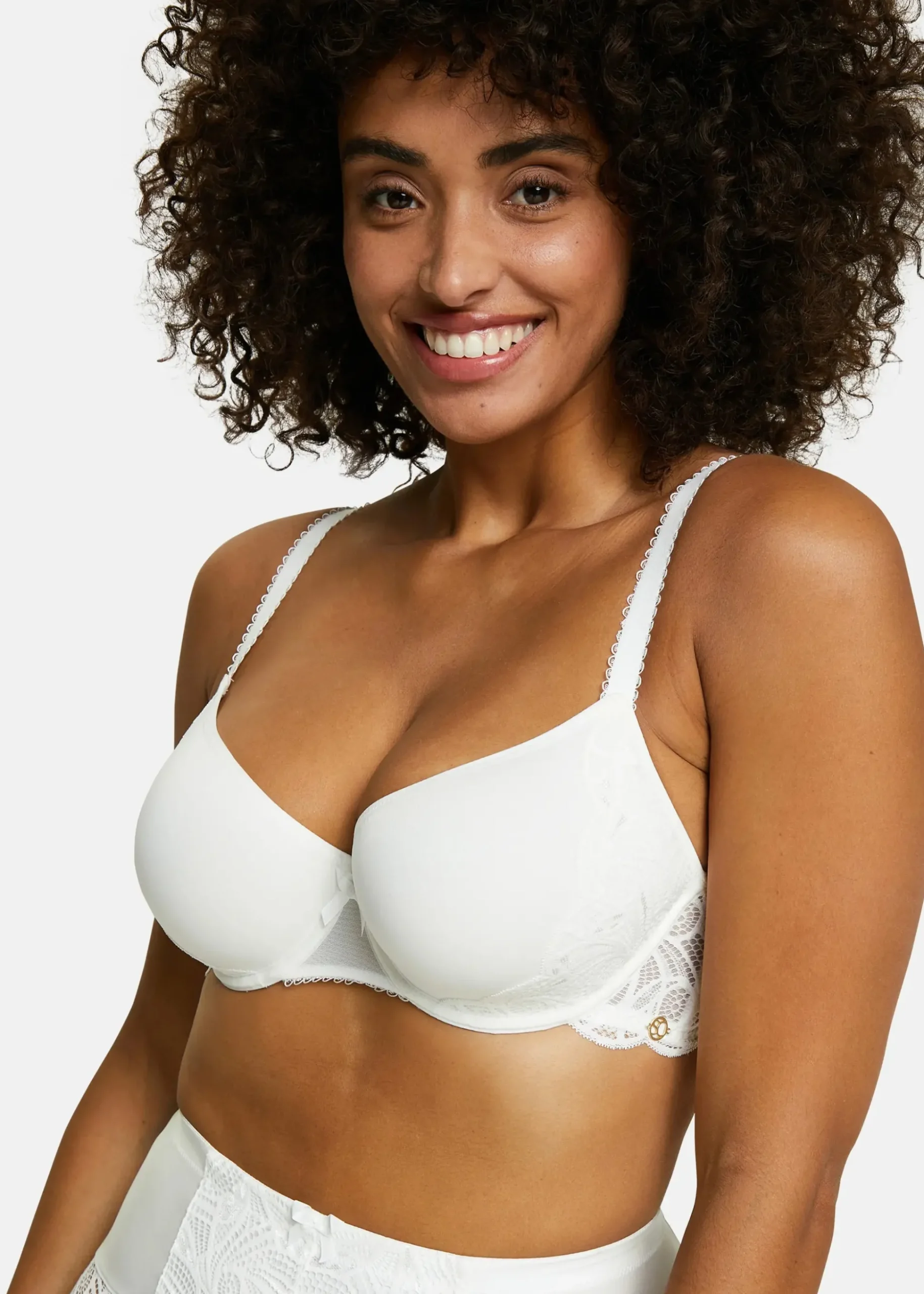 Lightly lined spacer bra Ariane