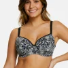 Lightly lined underwired bikini top At the world's end