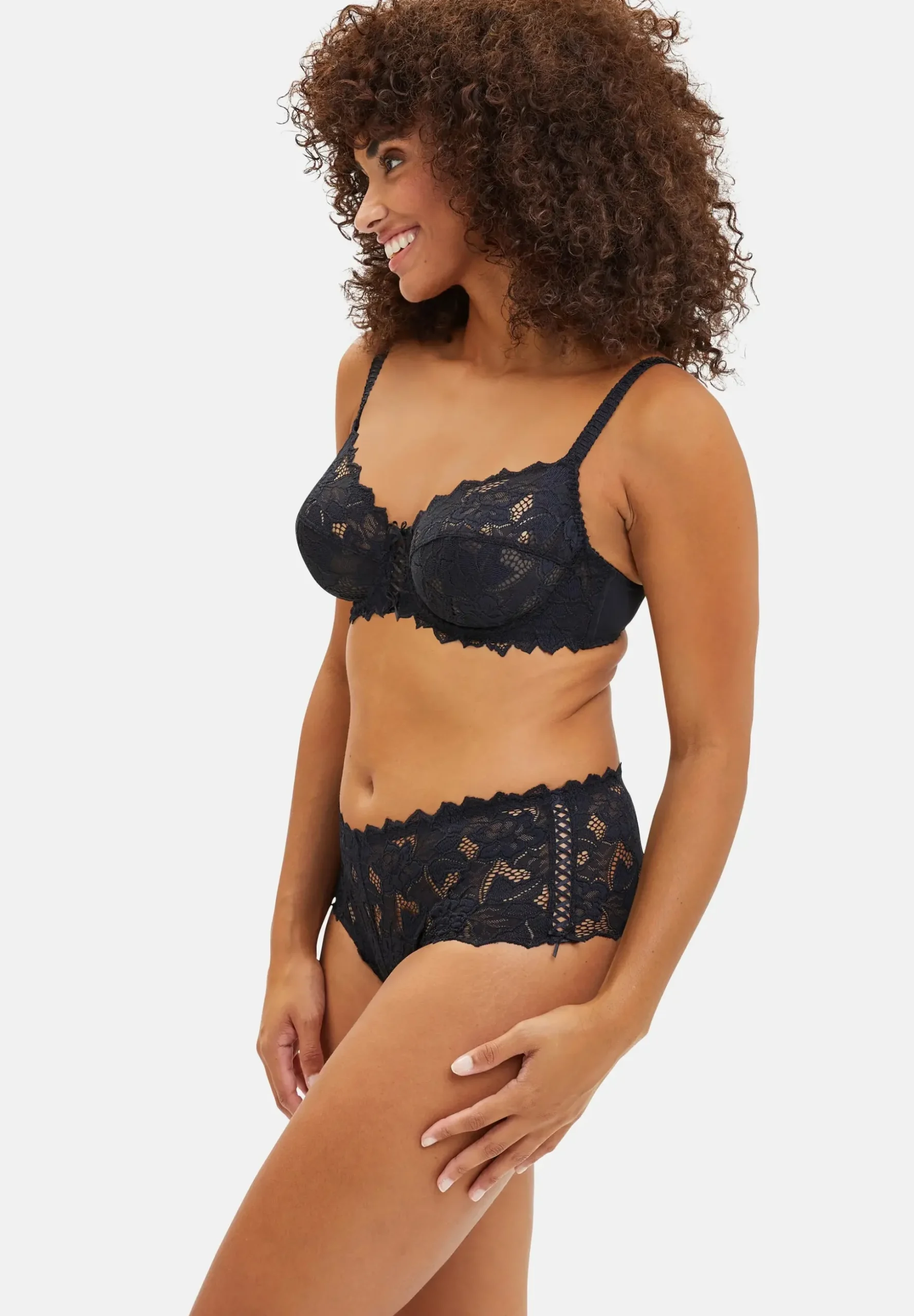 Medium Briefs Arum