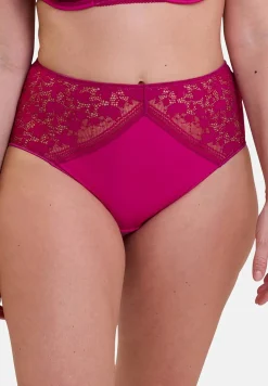 Medium briefs Suzie