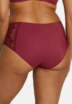 Medium Briefs Suzie
