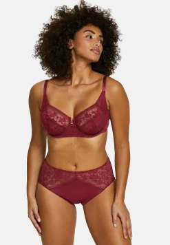 Medium Briefs Suzie