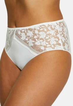 Medium Briefs Suzie