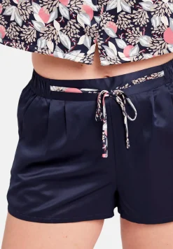 Shorts In Style