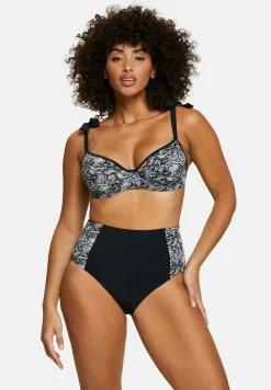 Underwired bikini top At the world's end