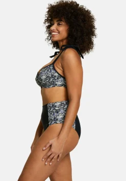Underwired bikini top At the world's end