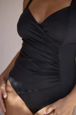 Underwired one-piece shaping swimsuit Aruba